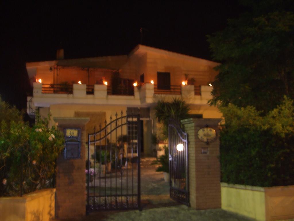 Отель Casa Vacanza La Pajara Андрано Экстерьер фото