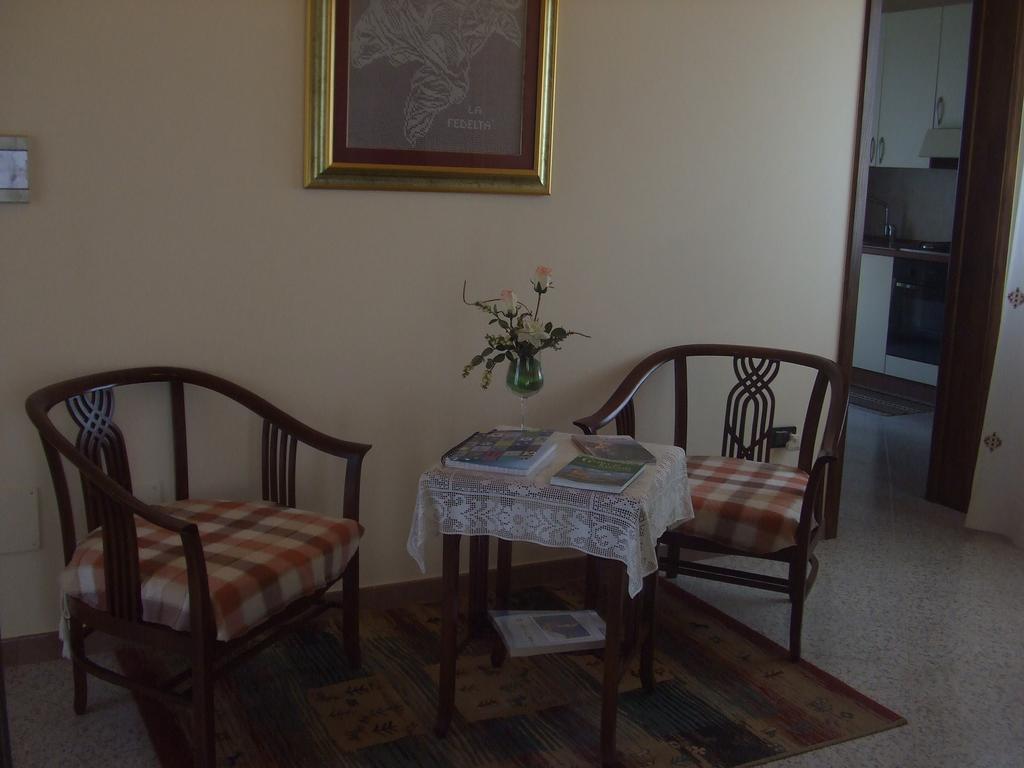 Отель Casa Vacanza La Pajara Андрано Экстерьер фото